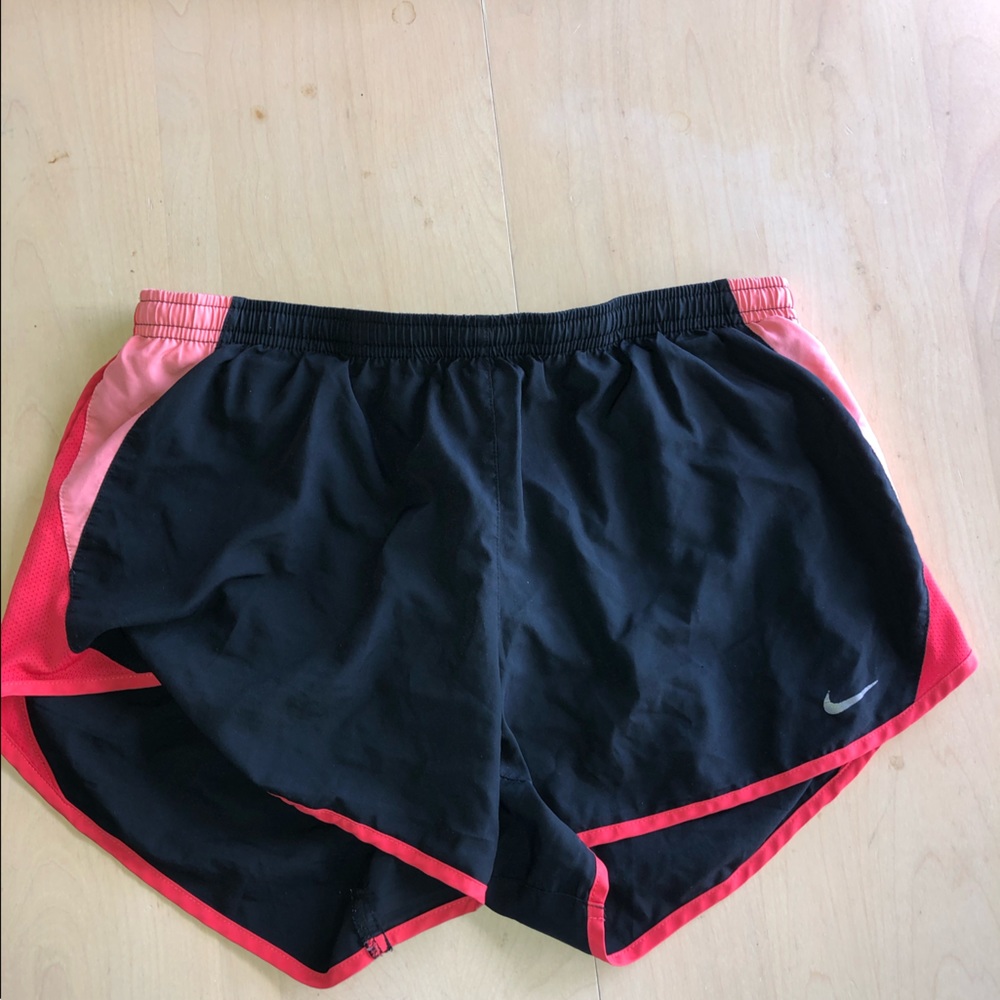 Nike size medium women’s athletic shorts